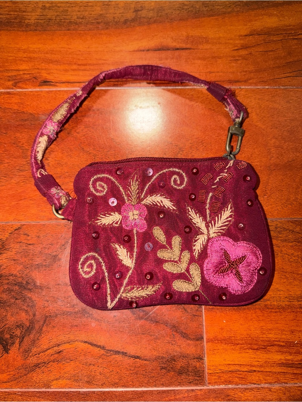 Vintage Express Small Maroon Embroidered Fabric Purse Wristlet Bag Beaded Floral